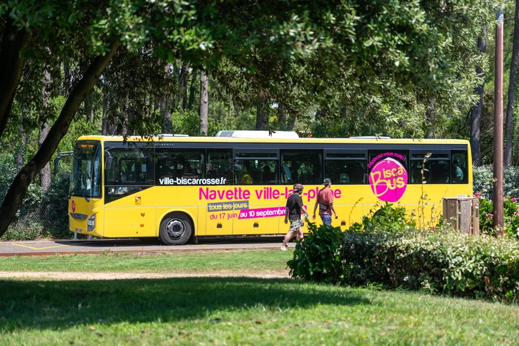 Bus biscabus navette estivale plage