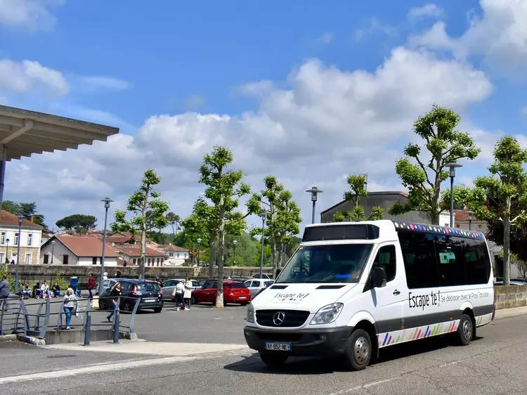 Bus Escape te Tartas Rion des Landes